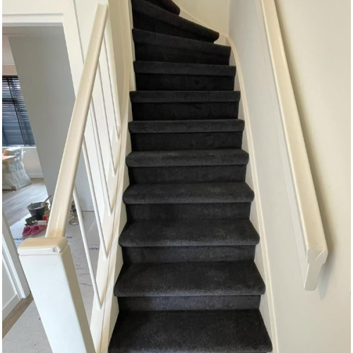 Trap\u0020bekleden\u0020zonder\u0020zijkanten